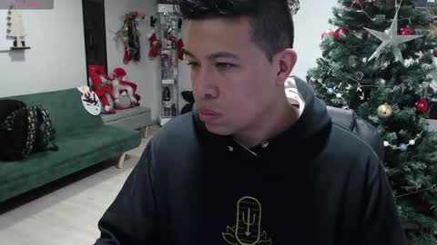 Panda  online show from December 2025 02:09:02 AM