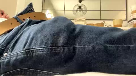 _muestroverga online show from February 2026 12:39:02 PM