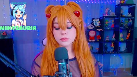 niiky online show from November 2025 11:10:01 AM