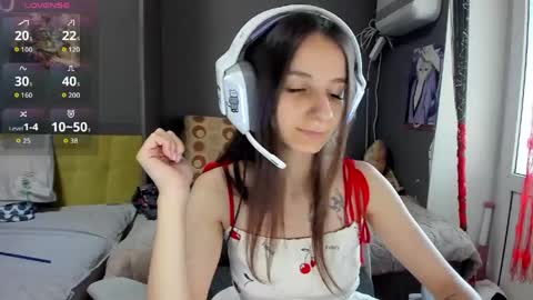 Nika online show from May 2026 02:02:01 PM