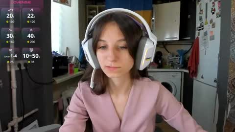 Nika online show from May 2026 01:19:01 PM