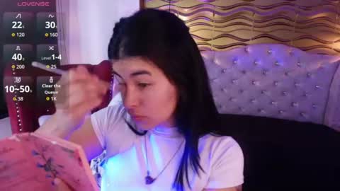 Nina Harpper online show from July 2026 12:44:01 PM