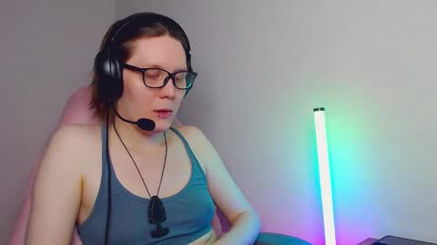 Snapshot of _nymphomaniac__ chatting on February 2025 08:51:02 PM Tracy online show from February 2025 08:51:02 PM