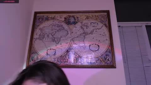 Snapshot of _oliviax_ chatting on December 2025 01:31:01 PM Olivia online show from December 2025 01:31:01 PM