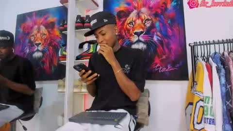 Kevin  online show from November 2025 09:09:01 AM