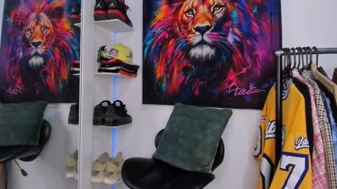 Kevin  online show from December 2025 10:21:02 AM