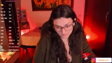 violeta ig  online show from October 2025 04:43:02 AM