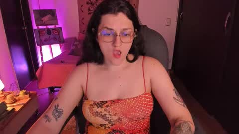 violeta ig  online show from February 2026 04:35:02 AM