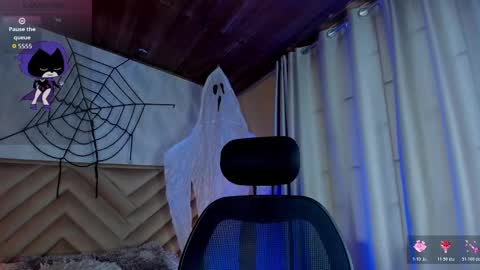 Raven online show from October 2025 02:41:01 PM