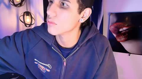 Snapshot of _realwav chatting on October 2025 08:59:02 AM wav online show from October 2025 08:59:02 AM