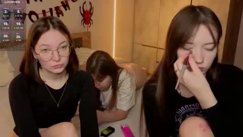 LISSAPVT IS OPEN online show from October 2025 02:35:01 AM