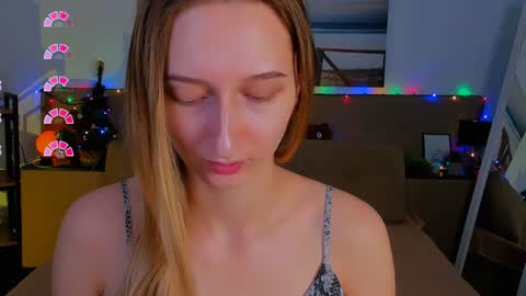 Snapshot of _ri_na_ chatting on December 2024 09:58:01 AM I am Rina online show from December 2024 09:58:01 AM