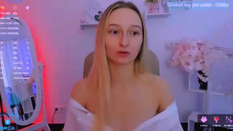 Snapshot of _ri_na_ chatting on February 2025 06:33:01 AM I am Rina online show from February 2025 06:33:01 AM