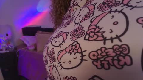 _rose_smith online show from November 2025 01:06:02 AM