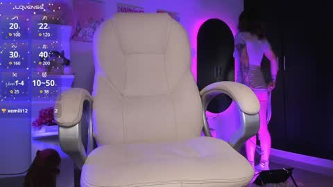 Snapshot of _sabrinamoon chatting on February 2025 06:02:01 PM online show from February 2025 06:02:01 PM