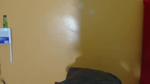 _sambo_ online show from January 2025 03:23:01 AM