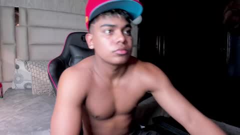 _sammy_ice online show from February 2025 01:05:02 AM