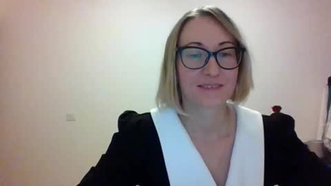 Snapshot of _sandyqueen__ chatting on December 2025 07:00:01 PM _sandyqueen__ online show from December 2025 07:00:01 PM