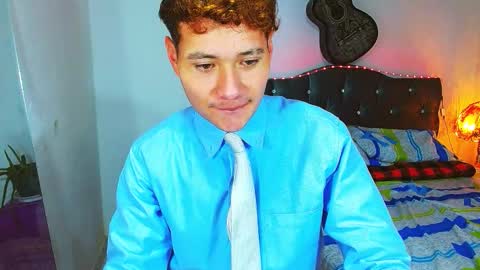 santi online show from March 2026 09:58:02 PM