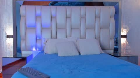 Snapshot of _saragarcia_ chatting on January 2025 06:25:01 PM Sara online show from January 2025 06:25:01 PM