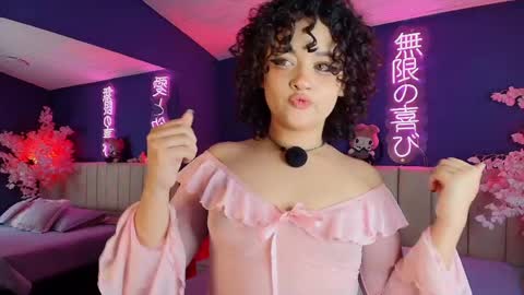 Sara online show from April 2026 04:11:01 AM