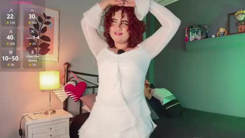 Snapshot of _sarahrose chatting on June 2026 01:39:01 AM Sara online show from June 2026 01:39:01 AM