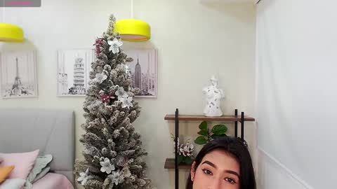 Snapshot of _sassy_girl chatting on December 2024 06:17:01 PM Sassy Girl online show from December 2024 06:17:01 PM