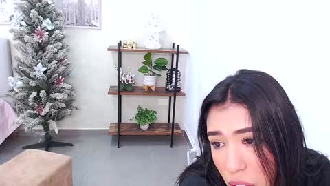 Snapshot of _sassy_girl chatting on December 2024 06:20:02 PM Sassy Girl online show from December 2024 06:20:02 PM