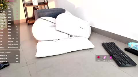 Snapshot of _sassy_girl chatting on January 2025 10:23:01 PM Sassy Girl online show from January 2025 10:23:01 PM