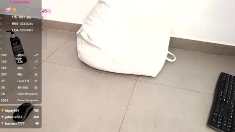 Snapshot of _sassy_girl chatting on February 2025 09:09:01 PM Sassy Girl online show from February 2025 09:09:01 PM