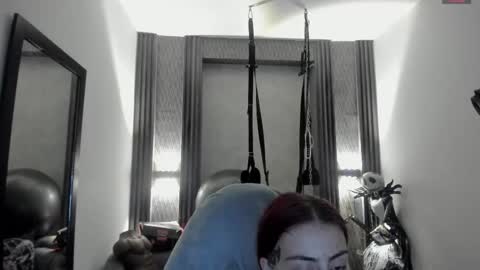 Snapshot of _selene_red chatting on November 2025 04:34:02 PM Selene online show from November 2025 04:34:02 PM