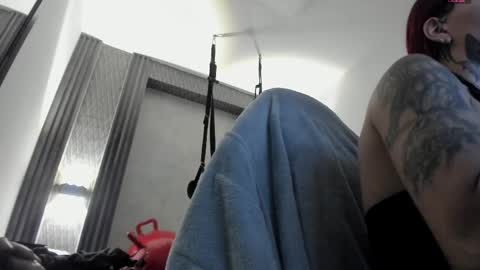 Snapshot of _selene_red chatting on December 2025 02:26:01 PM Selene online show from December 2025 02:26:01 PM