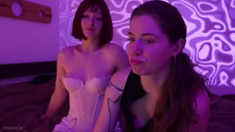 Lia online show from March 2026 05:32:01 PM
