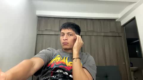 Juan Pablo-independent model online show from February 2026 06:40:02 AM