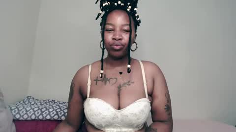 Snapshot of _sexysquirter chatting on November 2025 04:46:01 AM _sexysquirter online show from November 2025 04:46:01 AM