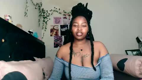 Snapshot of _sexysquirter chatting on May 2026 09:21:01 PM _sexysquirter online show from May 2026 09:21:01 PM