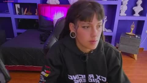 Snapshot of _sharlotte777 chatting on April 2026 03:06:01 PM _sharlotte777 online show from April 2026 03:06:01 PM