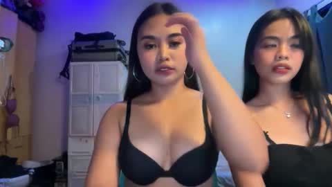 _shinelee online show from April 2026 10:37:01 AM