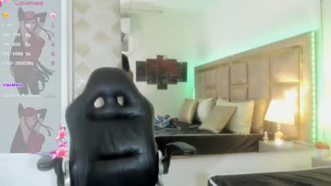 Shirley  online show from May 2026 06:47:01 PM