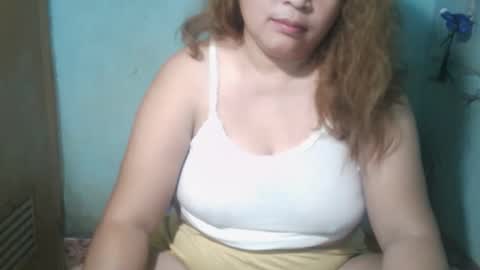 Snapshot of _simply_mama chatting on April 2026 09:06:02 PM _simply_mama online show from April 2026 09:06:02 PM