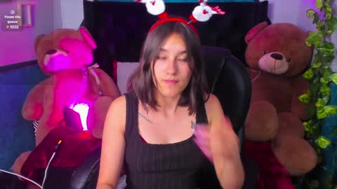 Sophie  online show from December 2024 08:23:01 PM