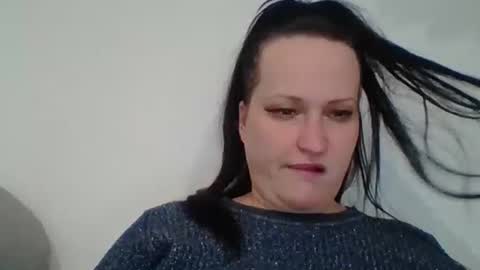 Melisa online show from January 2025 11:44:02 AM