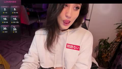 Snapshot of _sserendipityy_ chatting on September 2025 03:11:02 PM _sserendipityy_ online show from September 2025 03:11:02 PM