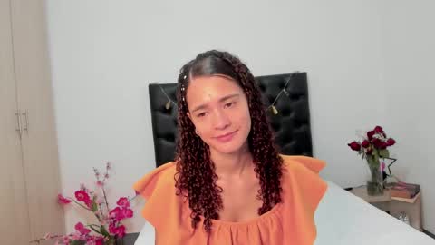 Snapshot of _sussi_ chatting on February 2025 01:22:02 PM Sussi online show from February 2025 01:22:02 PM