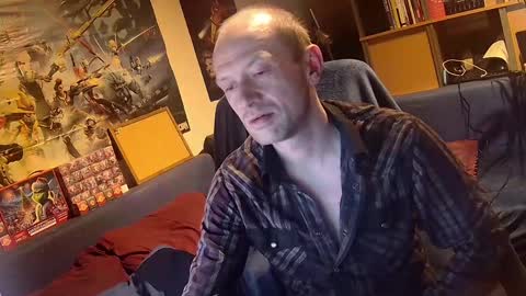 Snapshot of _svenerd_____ chatting on May 2026 07:42:02 PM _svenerd_____ online show from May 2026 07:42:02 PM