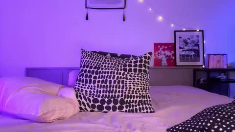 Snapshot of _swaa chatting on December 2025 02:23:02 PM Ann online show from December 2025 02:23:02 PM