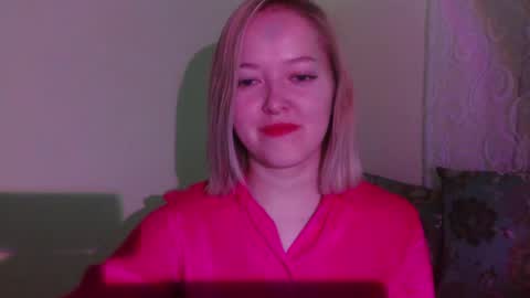 Snapshot of _sweet_smile_ chatting on September 2025 10:11:02 PM _sweet_smile_ online show from September 2025 10:11:02 PM