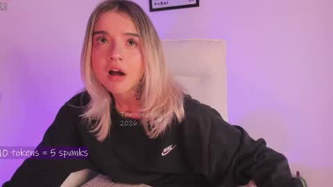 _tammarra_ online show from February 2026 01:50:01 AM