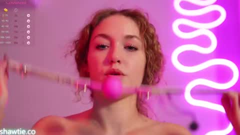 Snapshot of _taylor_swift chatting on January 2025 03:09:01 PM Taylor online show from January 2025 03:09:01 PM