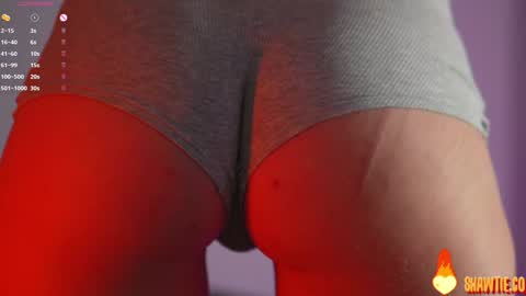 Snapshot of _taylor_swift chatting on October 2025 11:20:02 AM Taylor online show from October 2025 11:20:02 AM